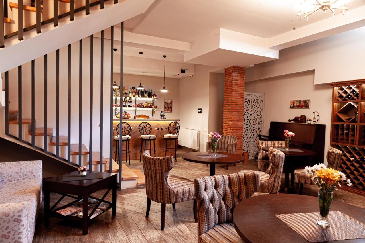 Hotel Winoterra Tbilisi Ngoại thất bức ảnh